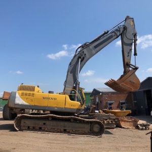 Volvo E201 MX465LS Excavator 2001 - £20,000