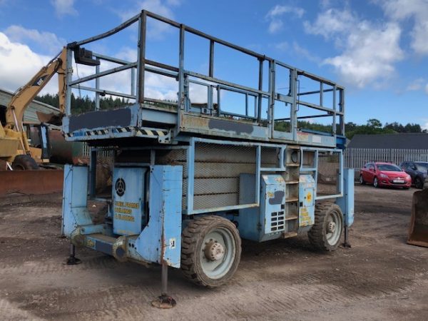 Genie GS-4390 Scissorlift - £3,500