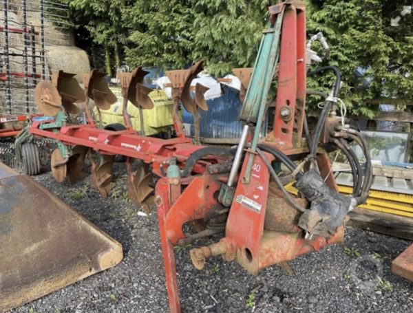 Kverneland LB85 Plough, £3,000