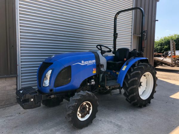 New Holland Boomer 40 Tractor - £8,500 - Image 3