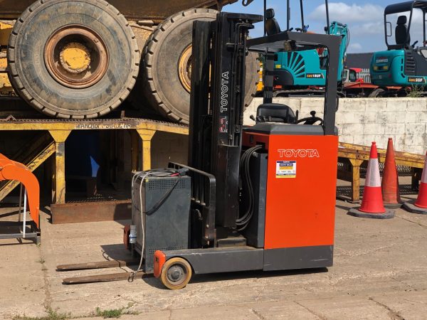 Toyota Fork Lift Truck - £1,500